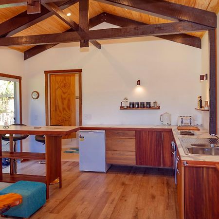 Kuaotunu Chalets Εξωτερικό φωτογραφία